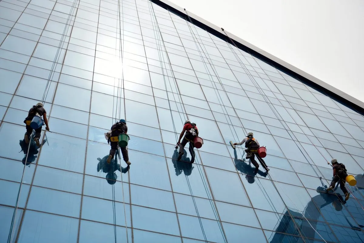 Glass & Facade Cleaning